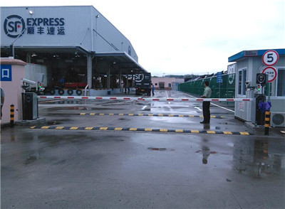 停车场无人化管理，停车场收费完全实现自动化