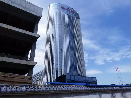 【工程案例】 乐天堂fun88三辊闸协助管理京东西安分拣中心人员出入