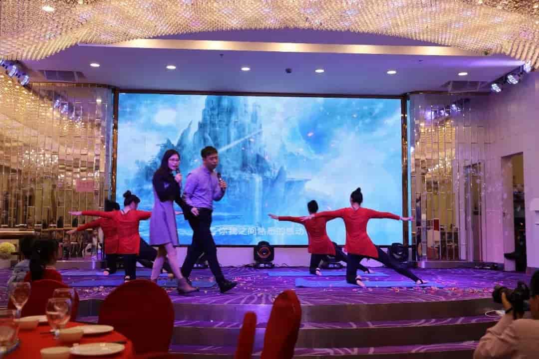 【乐天堂fun88新闻】 轻歌曼舞迎新春