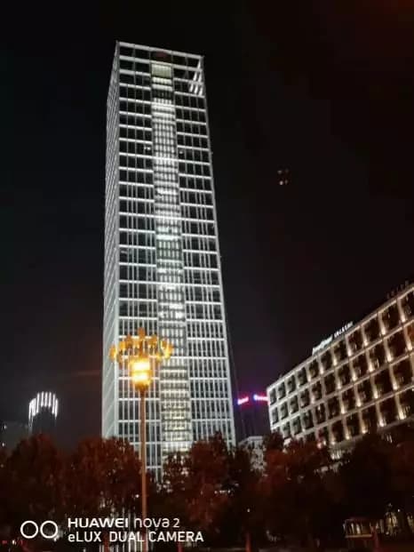 【乐天堂fun88案例】 乐天堂fun88恭III无人值守车牌识别九大系统入驻大连期货大厦