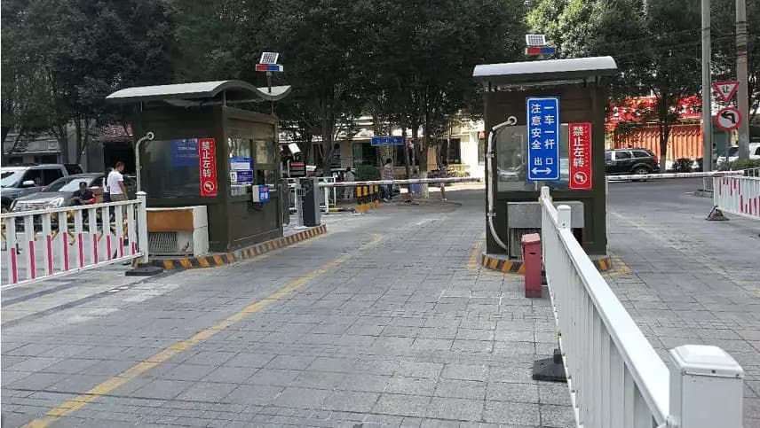 【乐天堂fun88案例】乐天堂fun88打造新疆时代广场多功能智能停车场