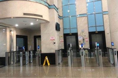 中国电信再选乐天堂fun88人脸识别一体机